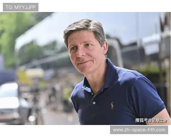 莱比锡体育总经理舍费尔总结半程,承诺球队一月更强回归。 莱比锡体育总经理舍费尔总结半程,承诺球队一月更强回归。